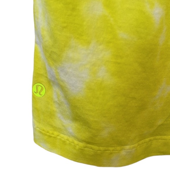 ❤️ Lululemon All Yours Cotton Boyfriend Tee Yellow Tie Dye Size 4 NWOT - Picture 4 of 6